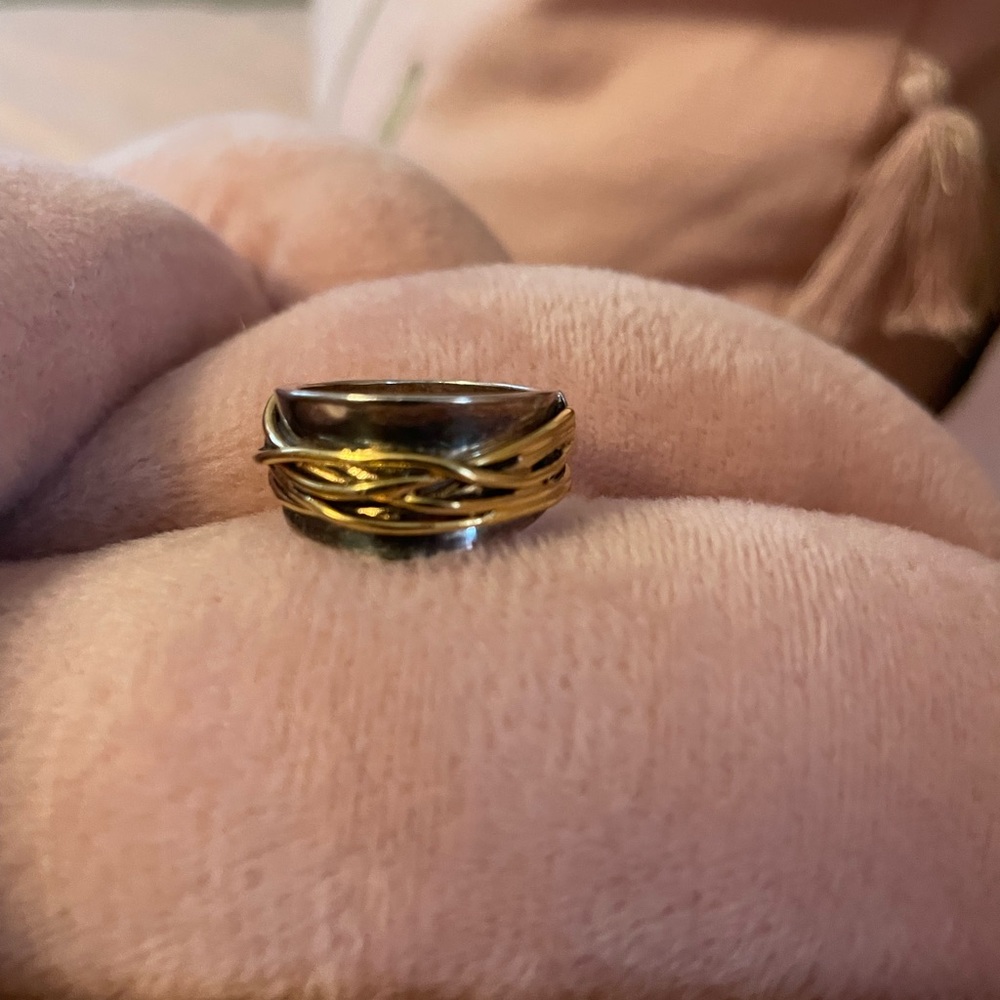 Ring